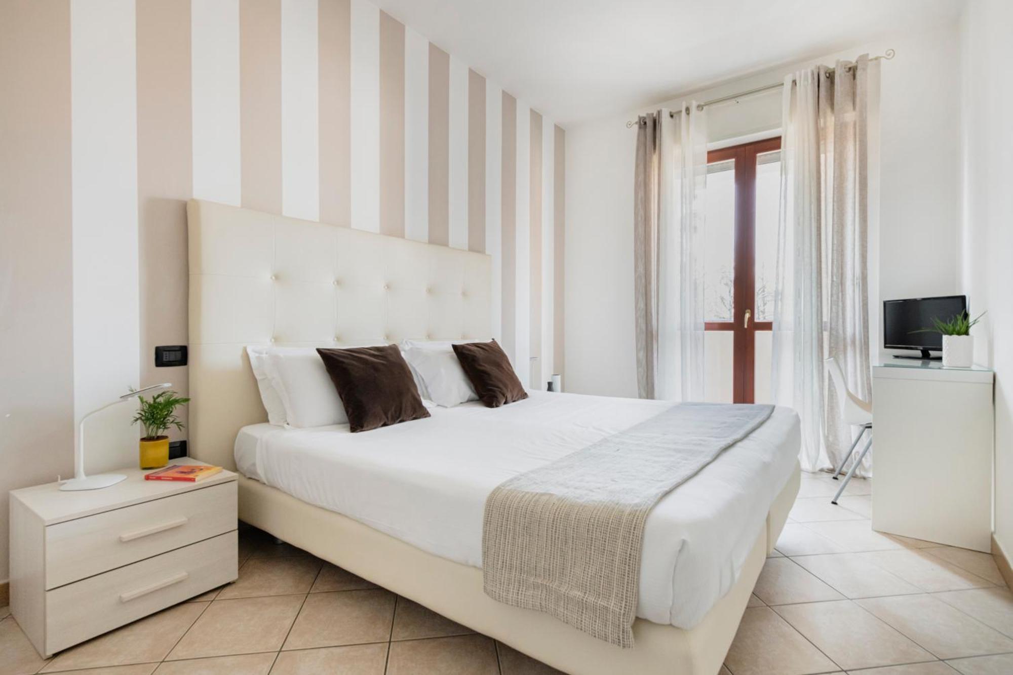 Hq Aparthotel Milano Inn - Smart Suites Cinisello Balsamo Exteriör bild