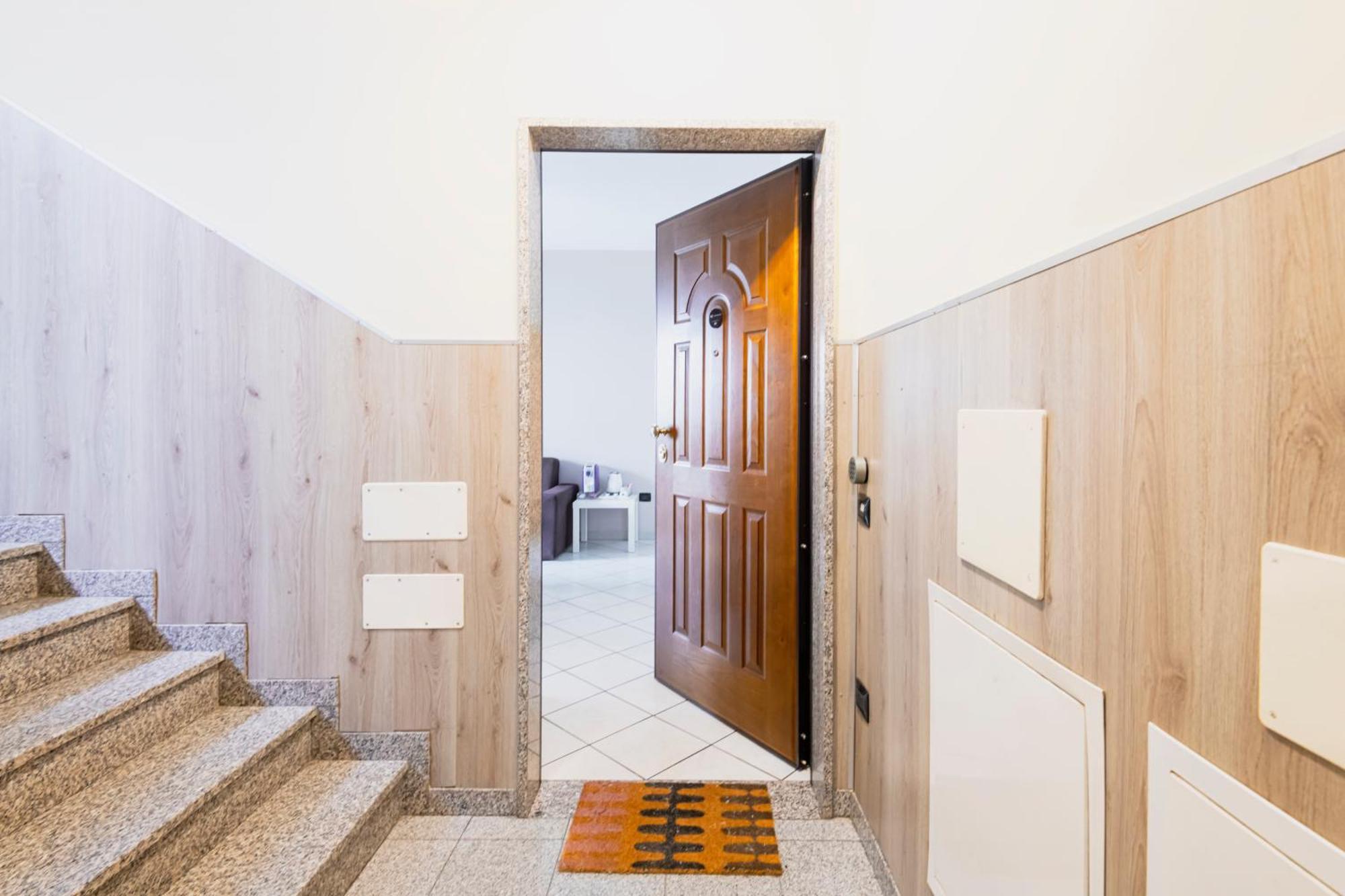 Hq Aparthotel Milano Inn - Smart Suites Cinisello Balsamo Exteriör bild