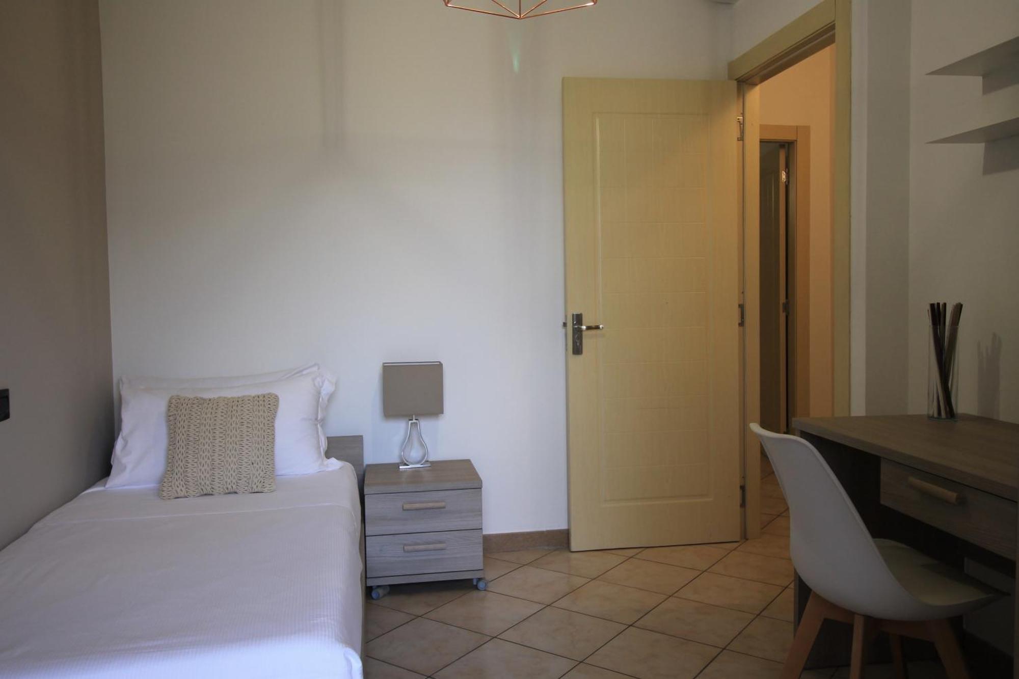 Hq Aparthotel Milano Inn - Smart Suites Cinisello Balsamo Exteriör bild