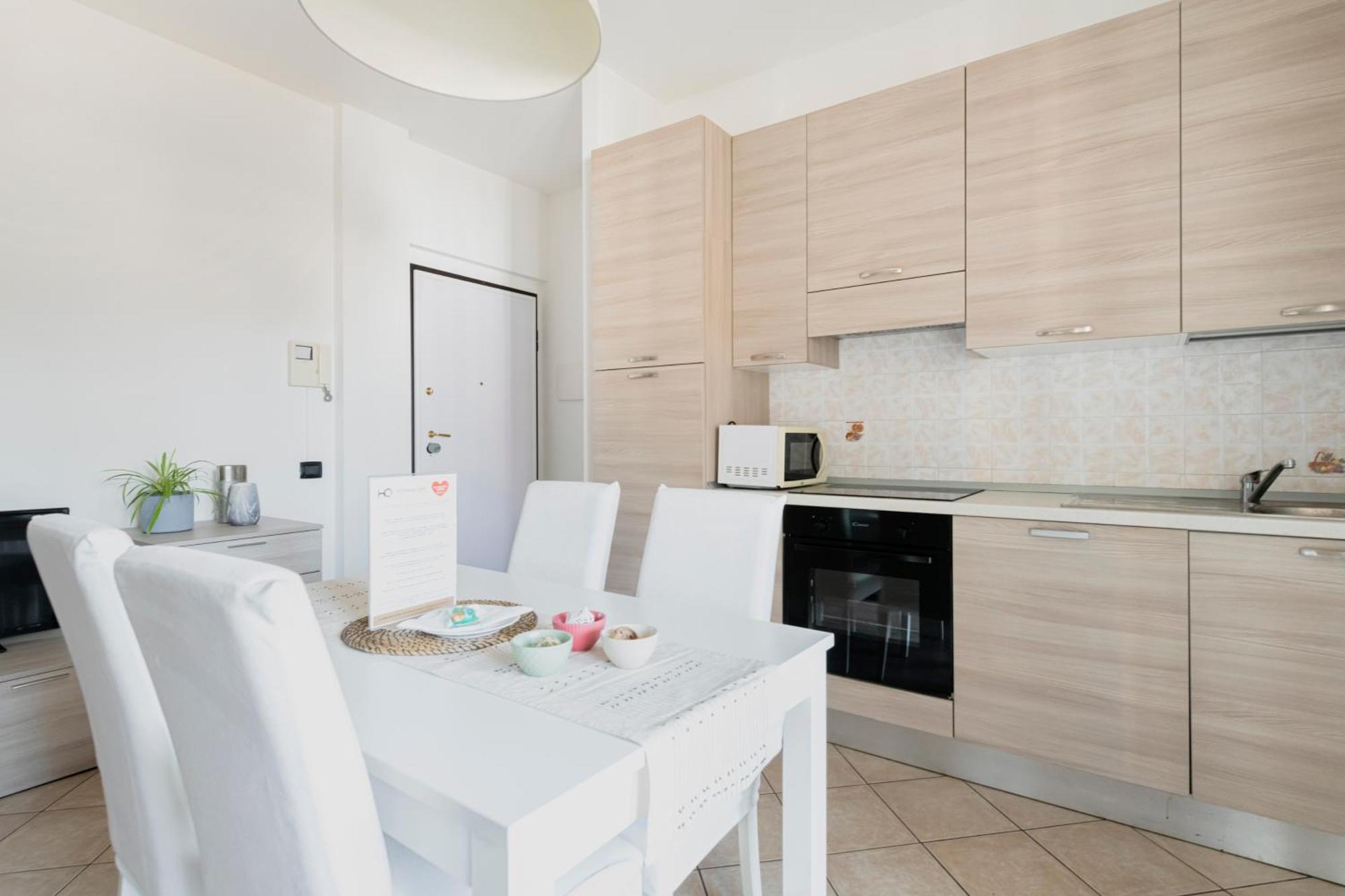 Hq Aparthotel Milano Inn - Smart Suites Cinisello Balsamo Exteriör bild