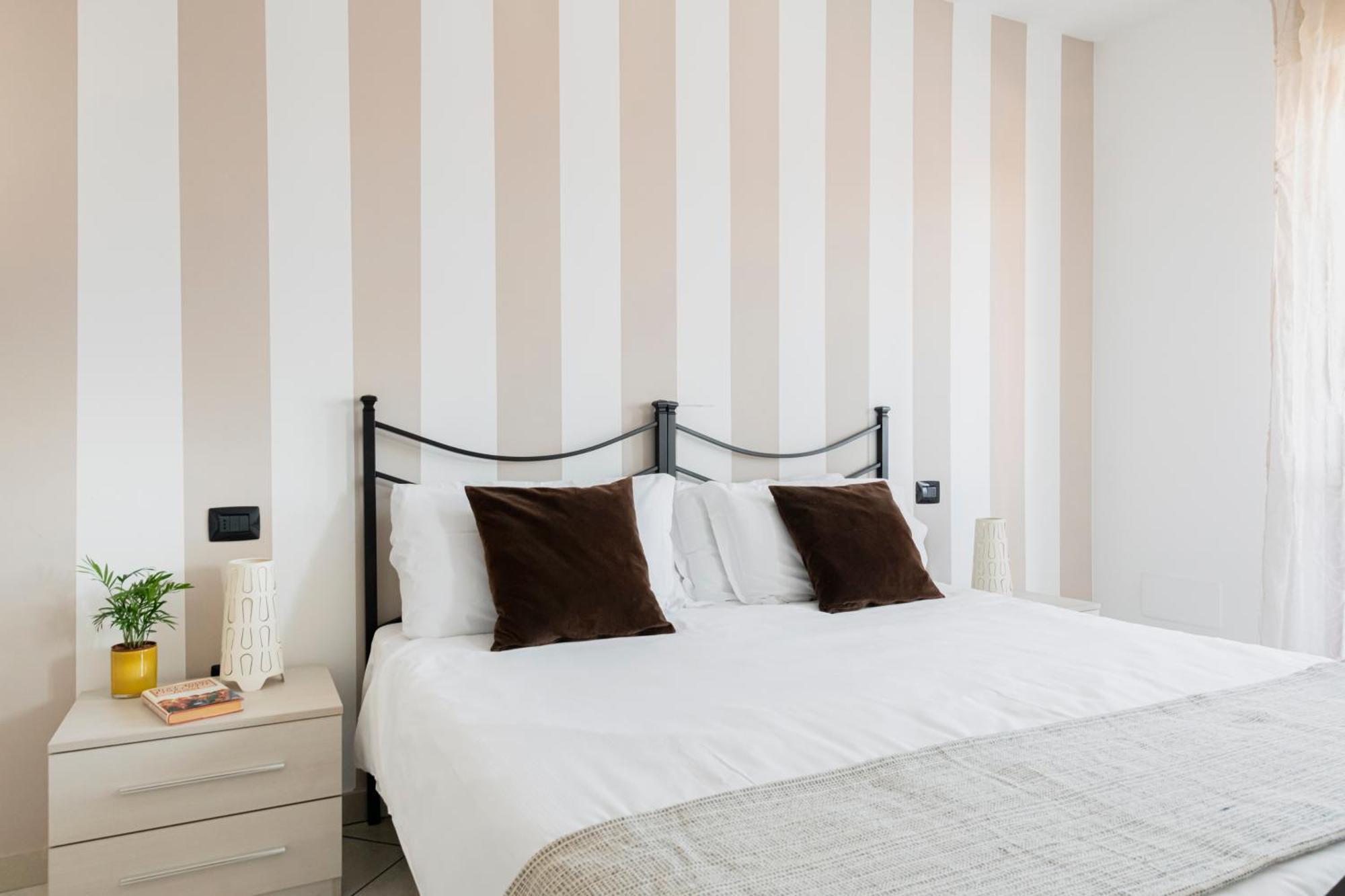 Hq Aparthotel Milano Inn - Smart Suites Cinisello Balsamo Exteriör bild