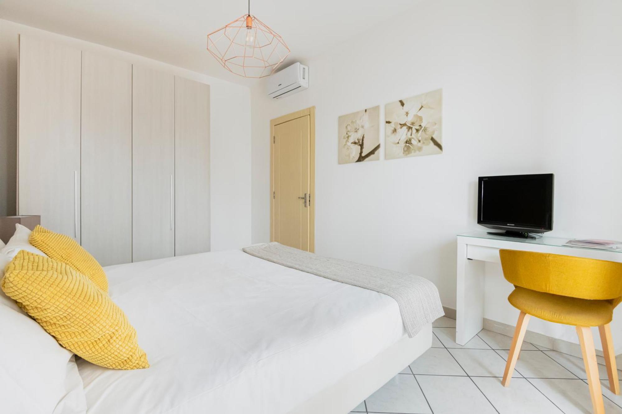 Hq Aparthotel Milano Inn - Smart Suites Cinisello Balsamo Exteriör bild